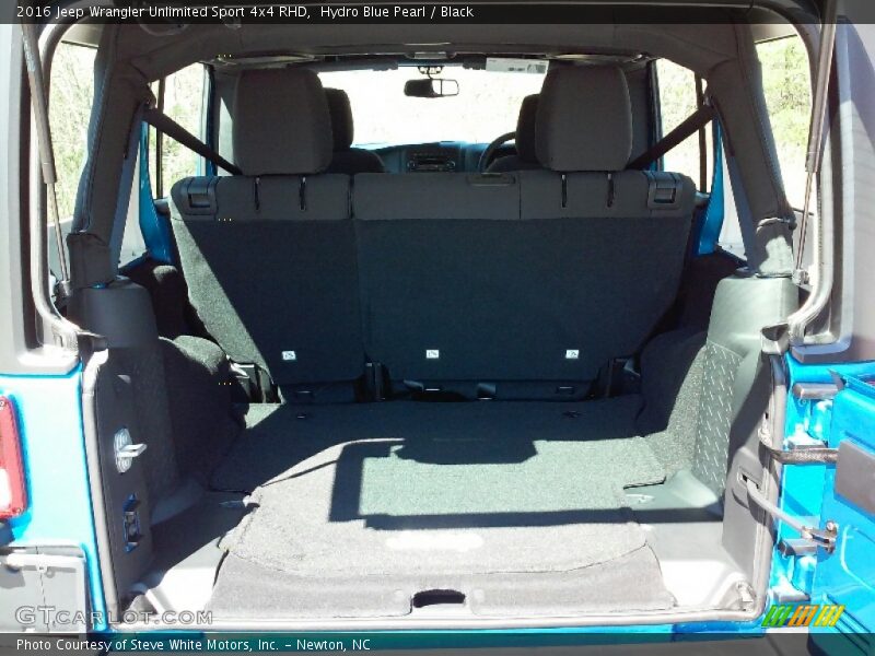 Hydro Blue Pearl / Black 2016 Jeep Wrangler Unlimited Sport 4x4 RHD