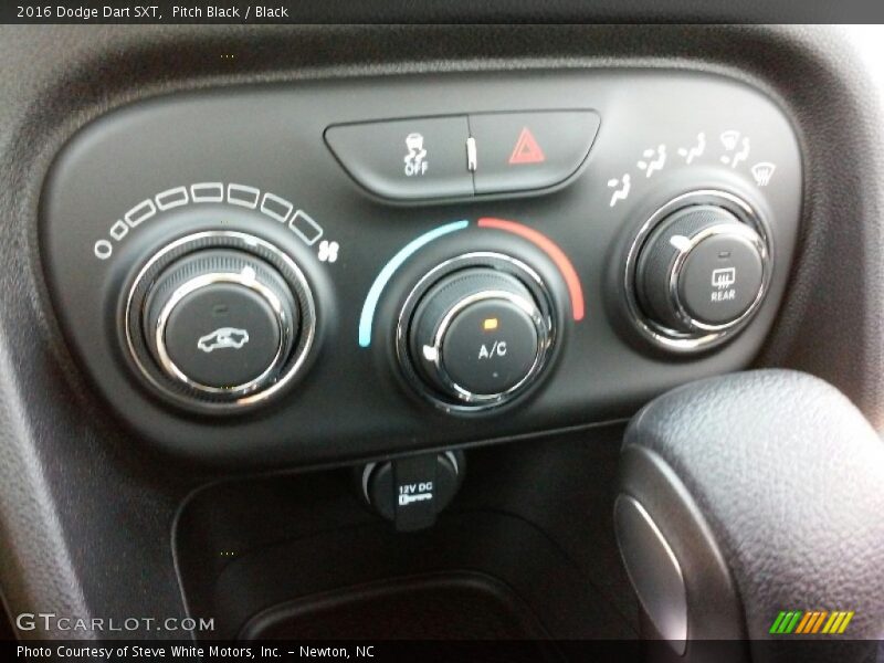 Pitch Black / Black 2016 Dodge Dart SXT