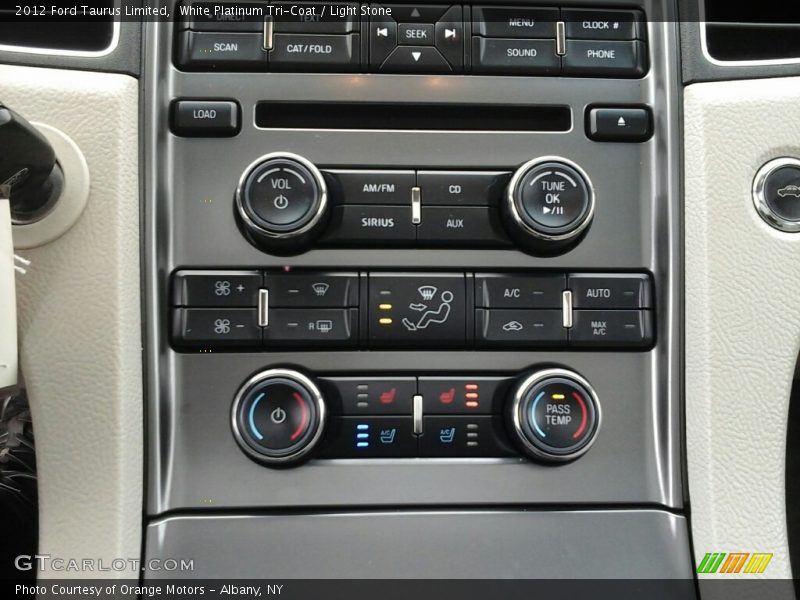 White Platinum Tri-Coat / Light Stone 2012 Ford Taurus Limited