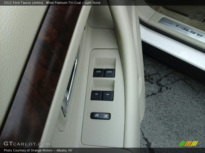 White Platinum Tri-Coat / Light Stone 2012 Ford Taurus Limited