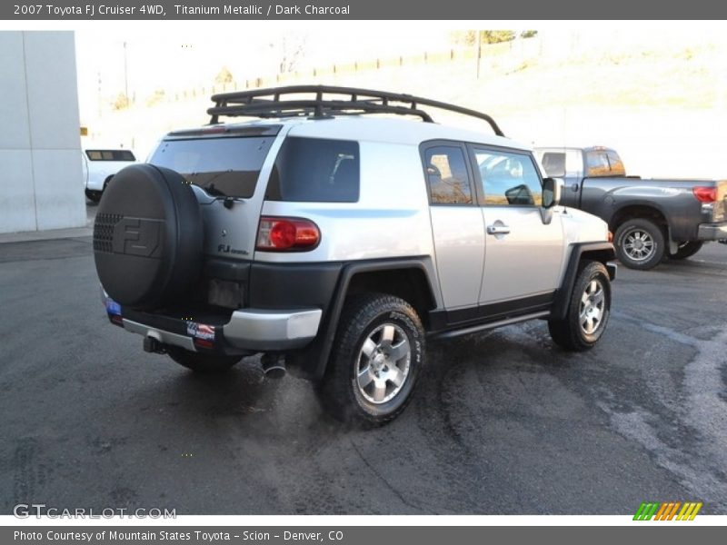 Titanium Metallic / Dark Charcoal 2007 Toyota FJ Cruiser 4WD