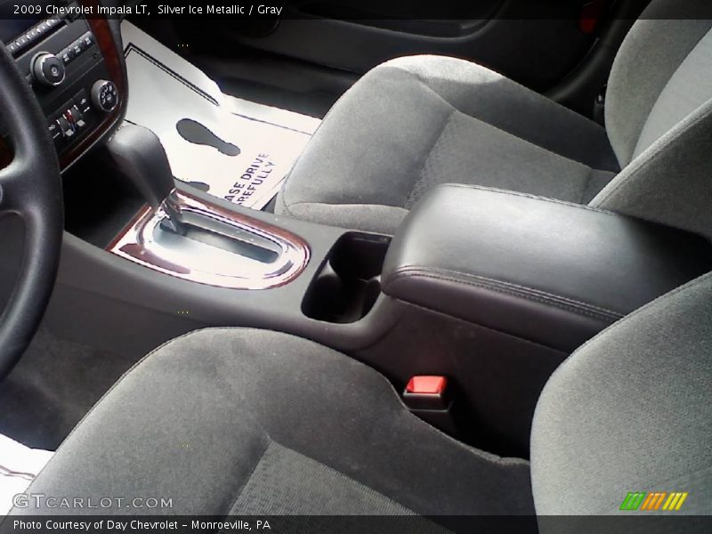 Silver Ice Metallic / Gray 2009 Chevrolet Impala LT