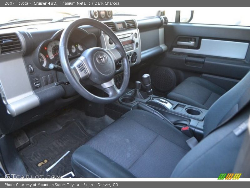 Titanium Metallic / Dark Charcoal 2007 Toyota FJ Cruiser 4WD