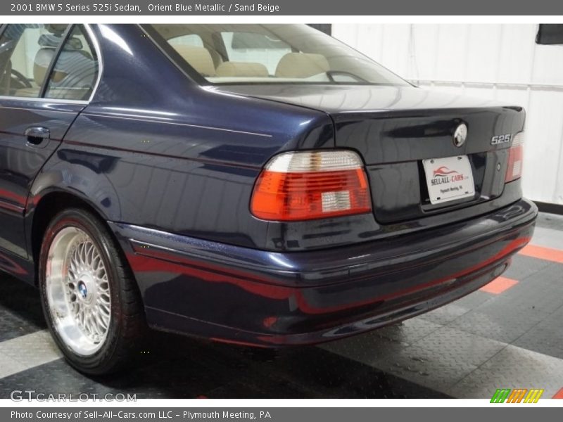 Orient Blue Metallic / Sand Beige 2001 BMW 5 Series 525i Sedan
