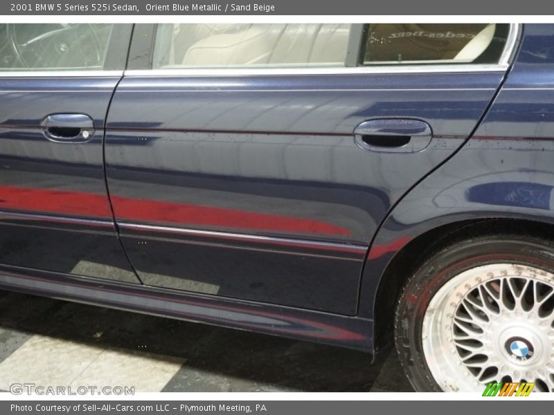 Orient Blue Metallic / Sand Beige 2001 BMW 5 Series 525i Sedan