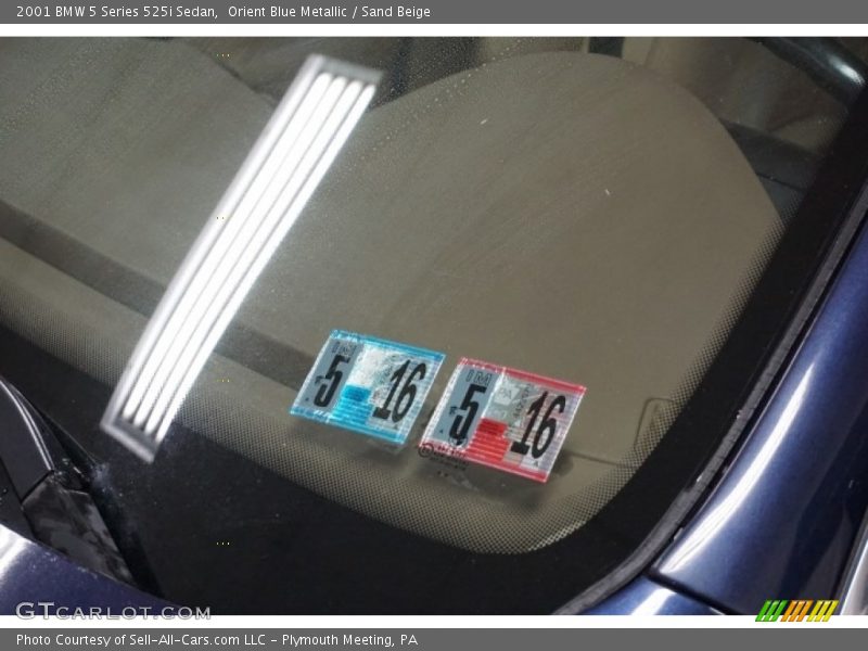 Orient Blue Metallic / Sand Beige 2001 BMW 5 Series 525i Sedan