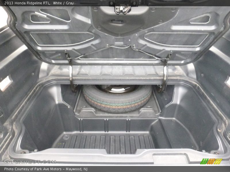 White / Gray 2013 Honda Ridgeline RTL