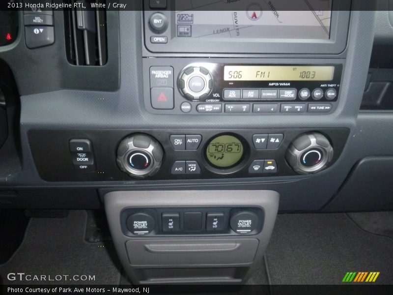 White / Gray 2013 Honda Ridgeline RTL