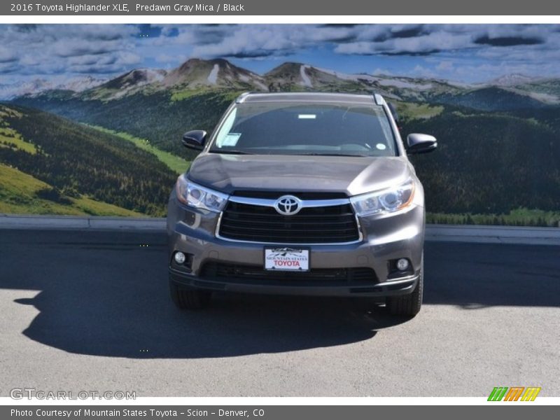Predawn Gray Mica / Black 2016 Toyota Highlander XLE