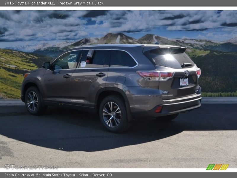 Predawn Gray Mica / Black 2016 Toyota Highlander XLE