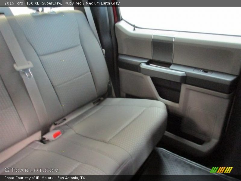 Ruby Red / Medium Earth Gray 2016 Ford F150 XLT SuperCrew