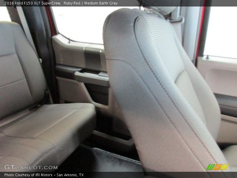 Ruby Red / Medium Earth Gray 2016 Ford F150 XLT SuperCrew