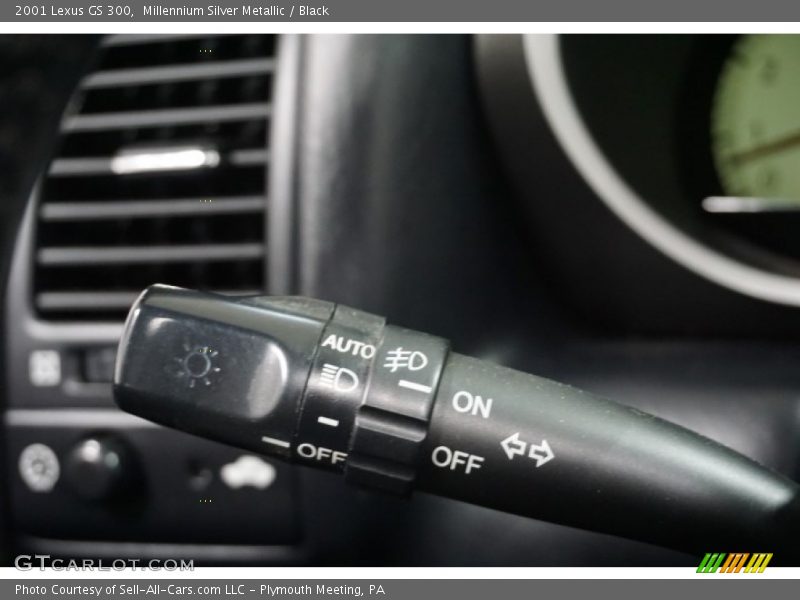 Millennium Silver Metallic / Black 2001 Lexus GS 300