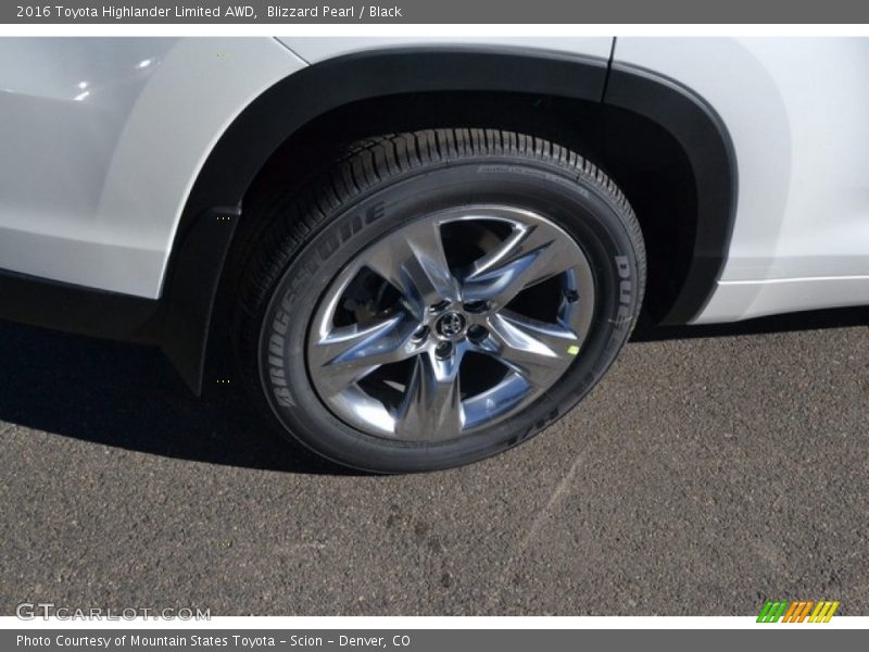 Blizzard Pearl / Black 2016 Toyota Highlander Limited AWD