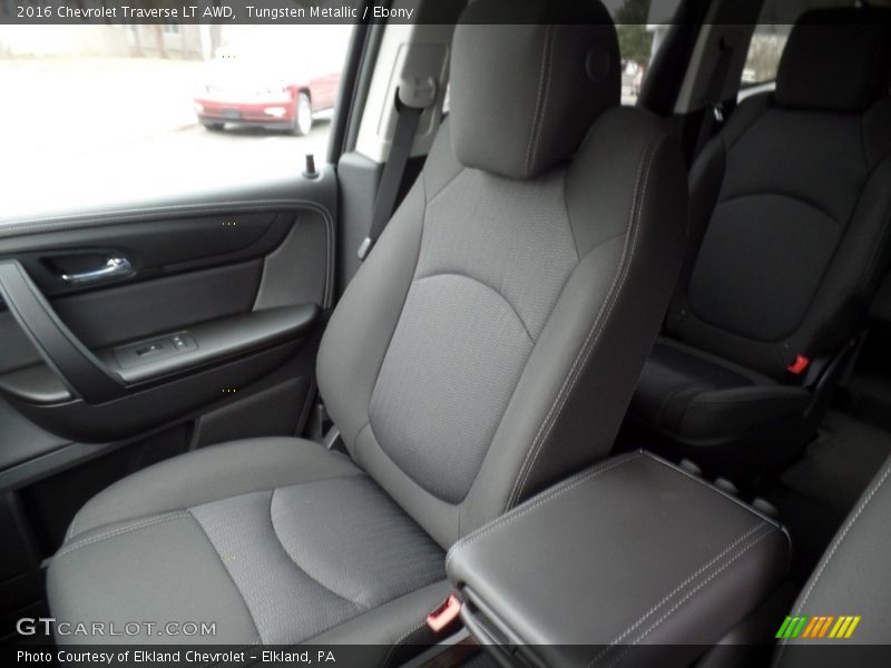 Tungsten Metallic / Ebony 2016 Chevrolet Traverse LT AWD