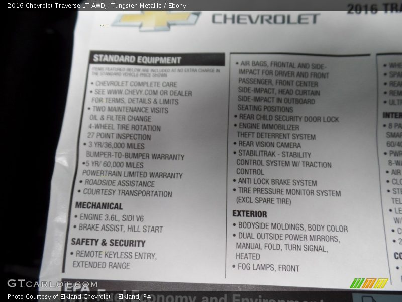 Tungsten Metallic / Ebony 2016 Chevrolet Traverse LT AWD