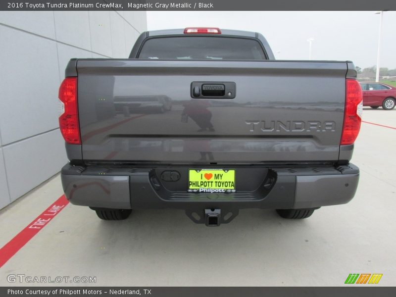 Magnetic Gray Metallic / Black 2016 Toyota Tundra Platinum CrewMax