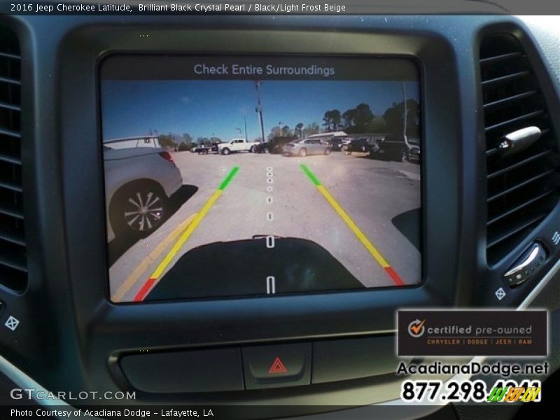 Brilliant Black Crystal Pearl / Black/Light Frost Beige 2016 Jeep Cherokee Latitude