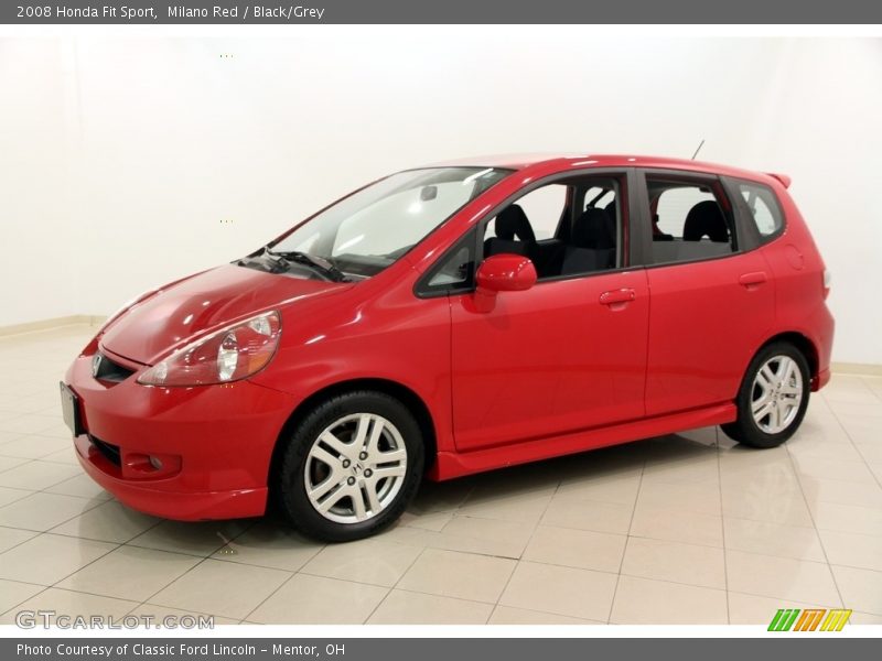 Front 3/4 View of 2008 Fit Sport
