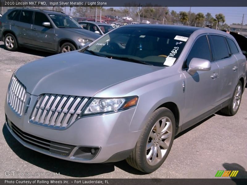 Ingot Silver Metallic / Light Stone 2010 Lincoln MKT FWD