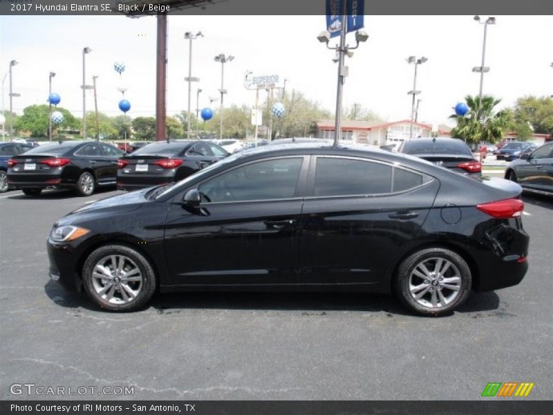Black / Beige 2017 Hyundai Elantra SE