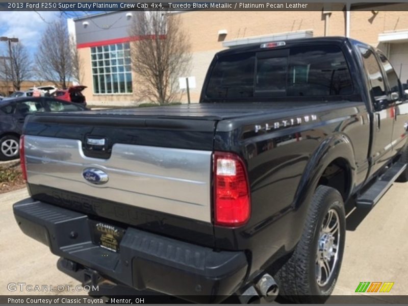 Tuxedo Black Metallic / Platinum Pecan Leather 2013 Ford F250 Super Duty Platinum Crew Cab 4x4