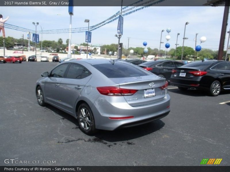 Gray / Gray 2017 Hyundai Elantra SE