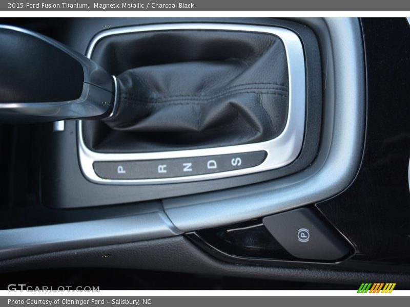 Magnetic Metallic / Charcoal Black 2015 Ford Fusion Titanium