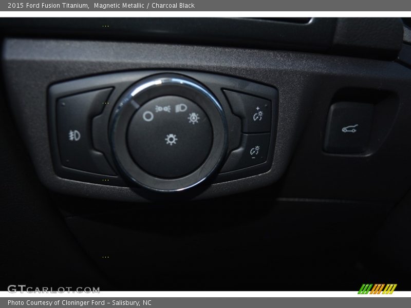Magnetic Metallic / Charcoal Black 2015 Ford Fusion Titanium