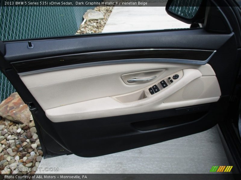 Dark Graphite Metallic II / Venetian Beige 2013 BMW 5 Series 535i xDrive Sedan