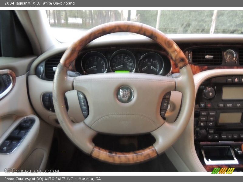 White Onyx / Sand 2004 Jaguar XJ XJ8