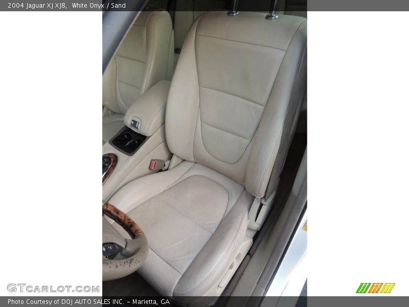 White Onyx / Sand 2004 Jaguar XJ XJ8