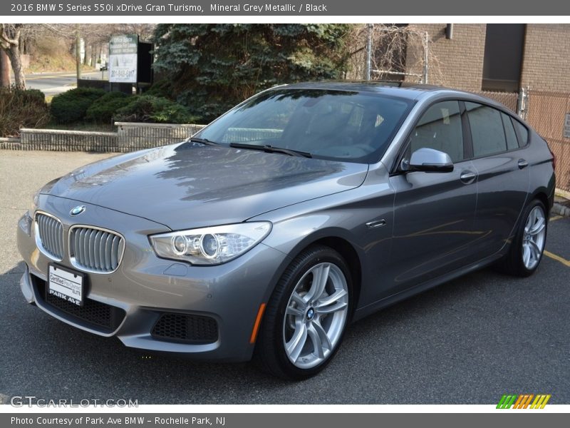 Mineral Grey Metallic / Black 2016 BMW 5 Series 550i xDrive Gran Turismo