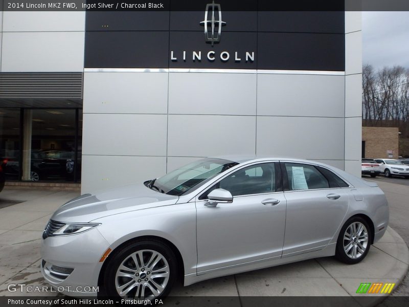 Ingot Silver / Charcoal Black 2014 Lincoln MKZ FWD