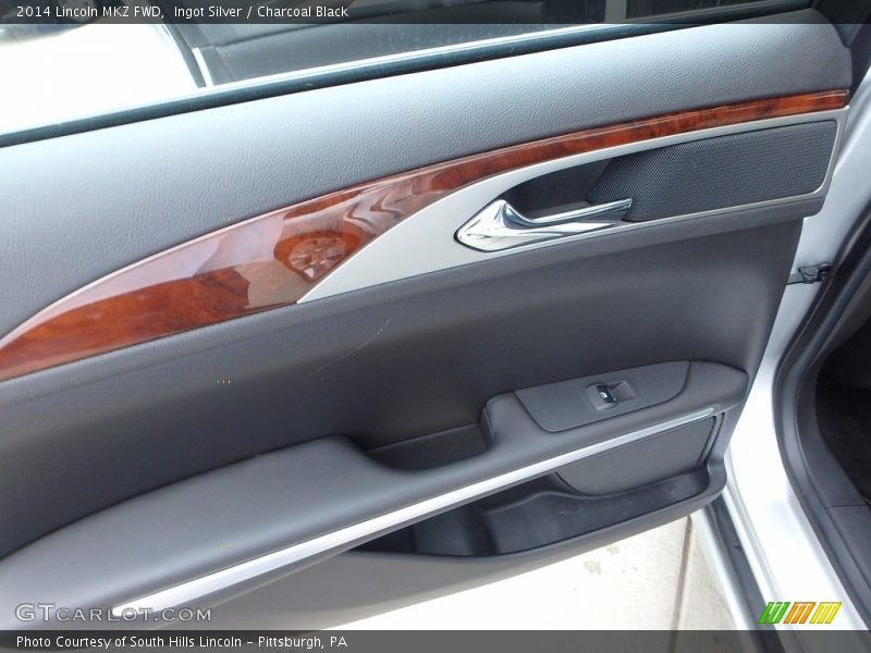 Ingot Silver / Charcoal Black 2014 Lincoln MKZ FWD