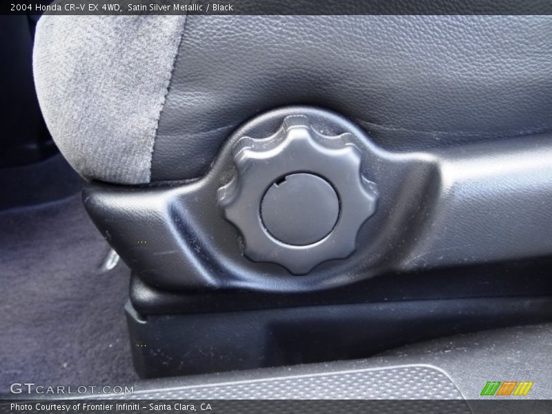 Satin Silver Metallic / Black 2004 Honda CR-V EX 4WD