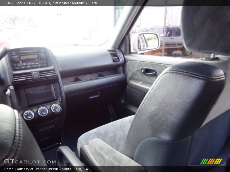 Satin Silver Metallic / Black 2004 Honda CR-V EX 4WD