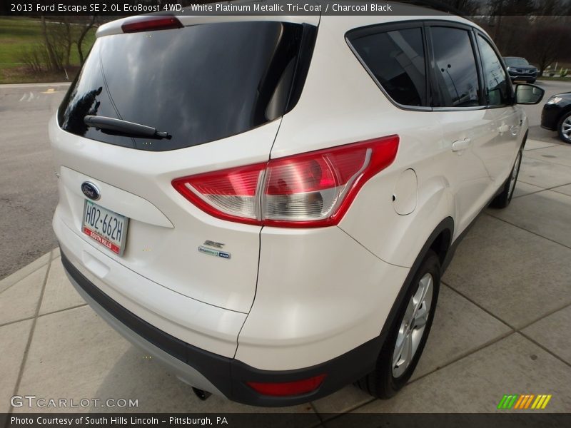 White Platinum Metallic Tri-Coat / Charcoal Black 2013 Ford Escape SE 2.0L EcoBoost 4WD