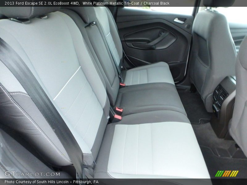 White Platinum Metallic Tri-Coat / Charcoal Black 2013 Ford Escape SE 2.0L EcoBoost 4WD
