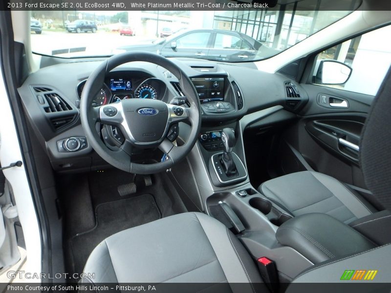 White Platinum Metallic Tri-Coat / Charcoal Black 2013 Ford Escape SE 2.0L EcoBoost 4WD