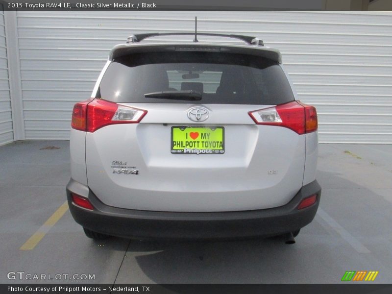 Classic Silver Metallic / Black 2015 Toyota RAV4 LE
