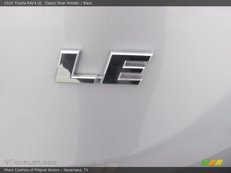 Classic Silver Metallic / Black 2015 Toyota RAV4 LE