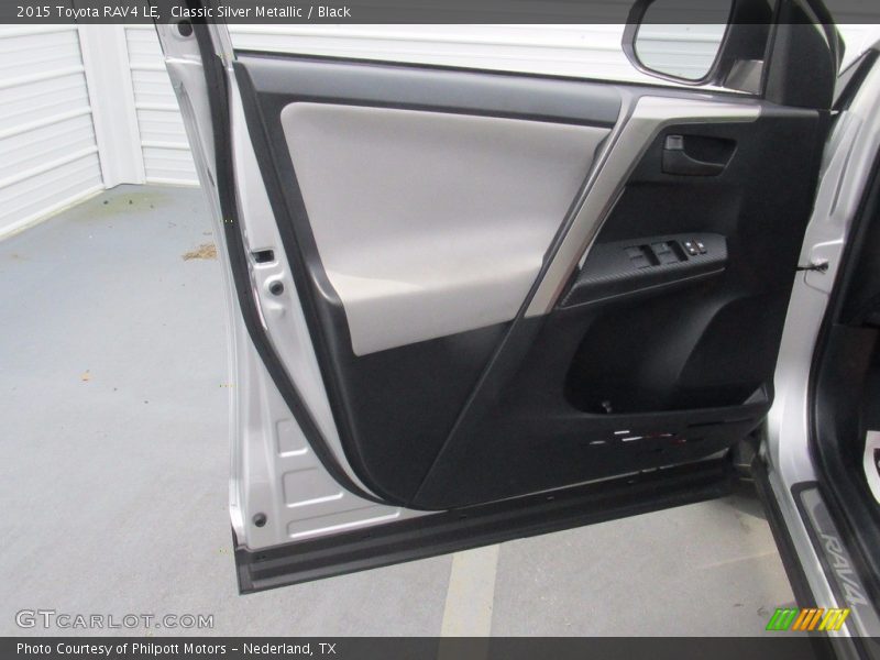 Classic Silver Metallic / Black 2015 Toyota RAV4 LE