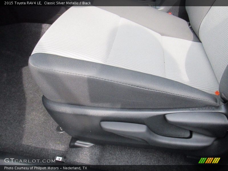 Classic Silver Metallic / Black 2015 Toyota RAV4 LE