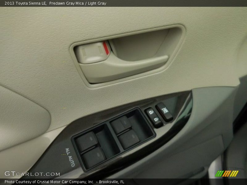 Predawn Gray Mica / Light Gray 2013 Toyota Sienna LE