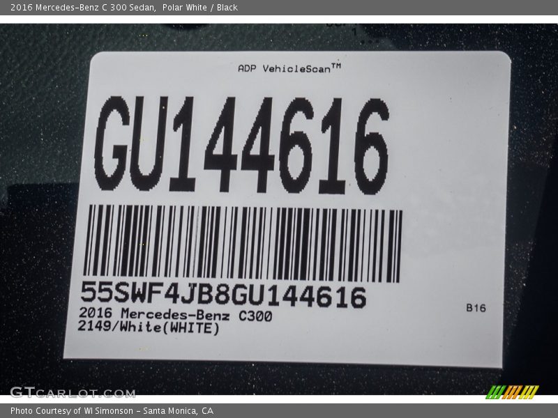 Polar White / Black 2016 Mercedes-Benz C 300 Sedan