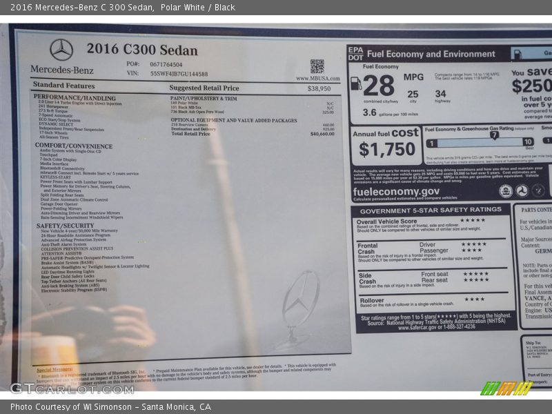 Polar White / Black 2016 Mercedes-Benz C 300 Sedan