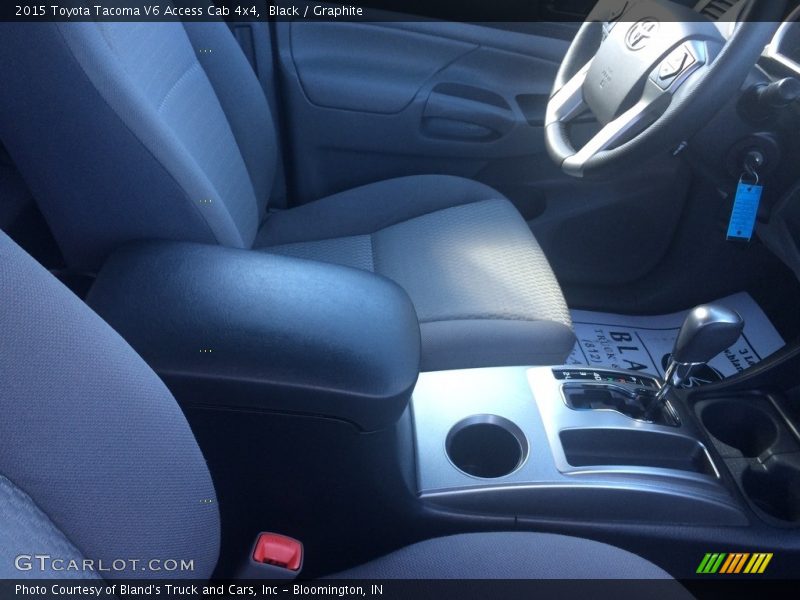 Black / Graphite 2015 Toyota Tacoma V6 Access Cab 4x4