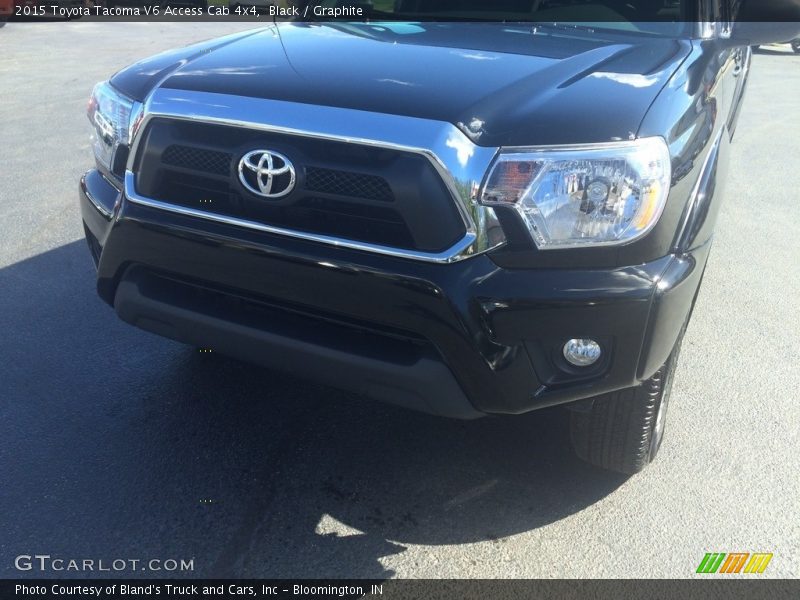 Black / Graphite 2015 Toyota Tacoma V6 Access Cab 4x4