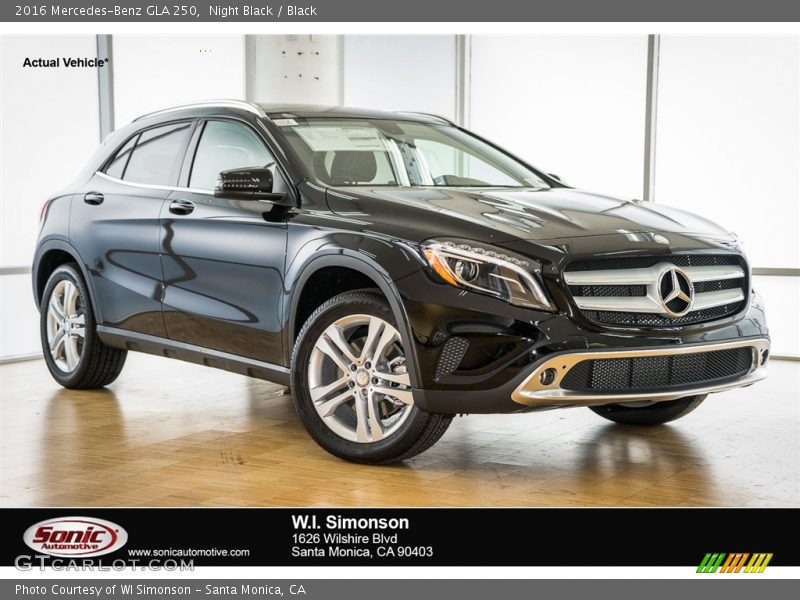 Night Black / Black 2016 Mercedes-Benz GLA 250